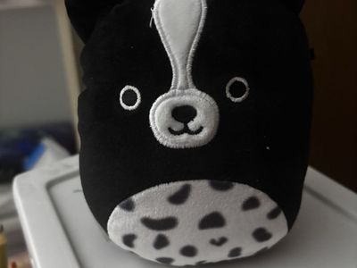 Squishmallows Monty the border collie small plush
