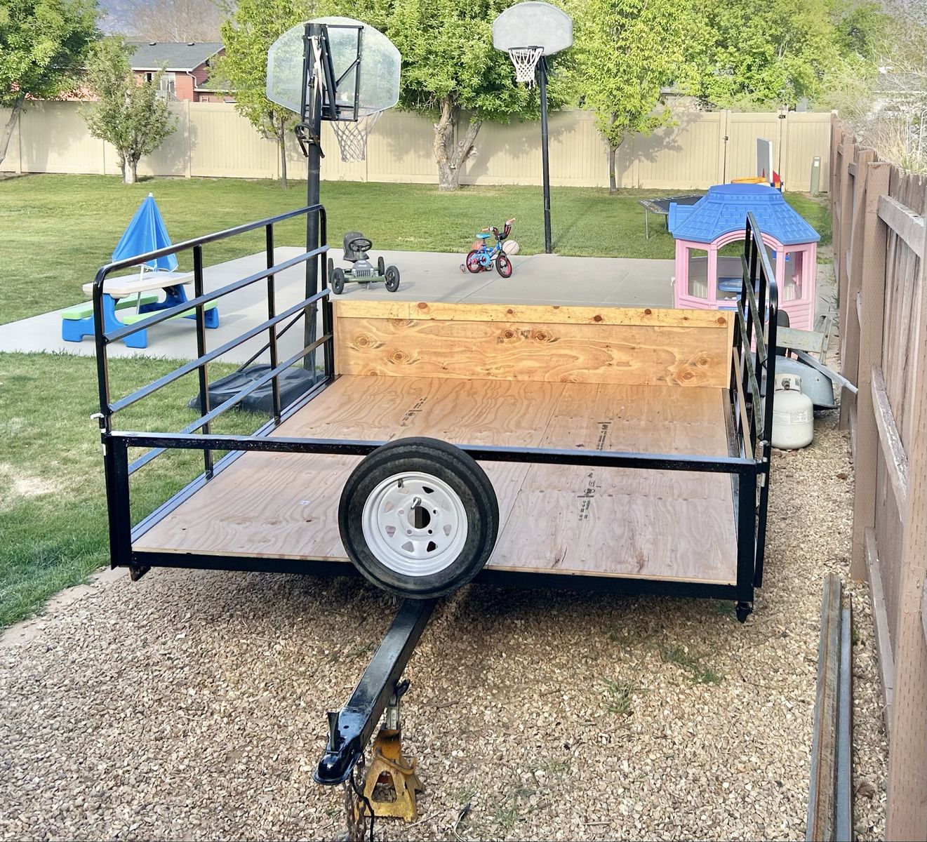 7x8 Side Load and Tilt Trailer