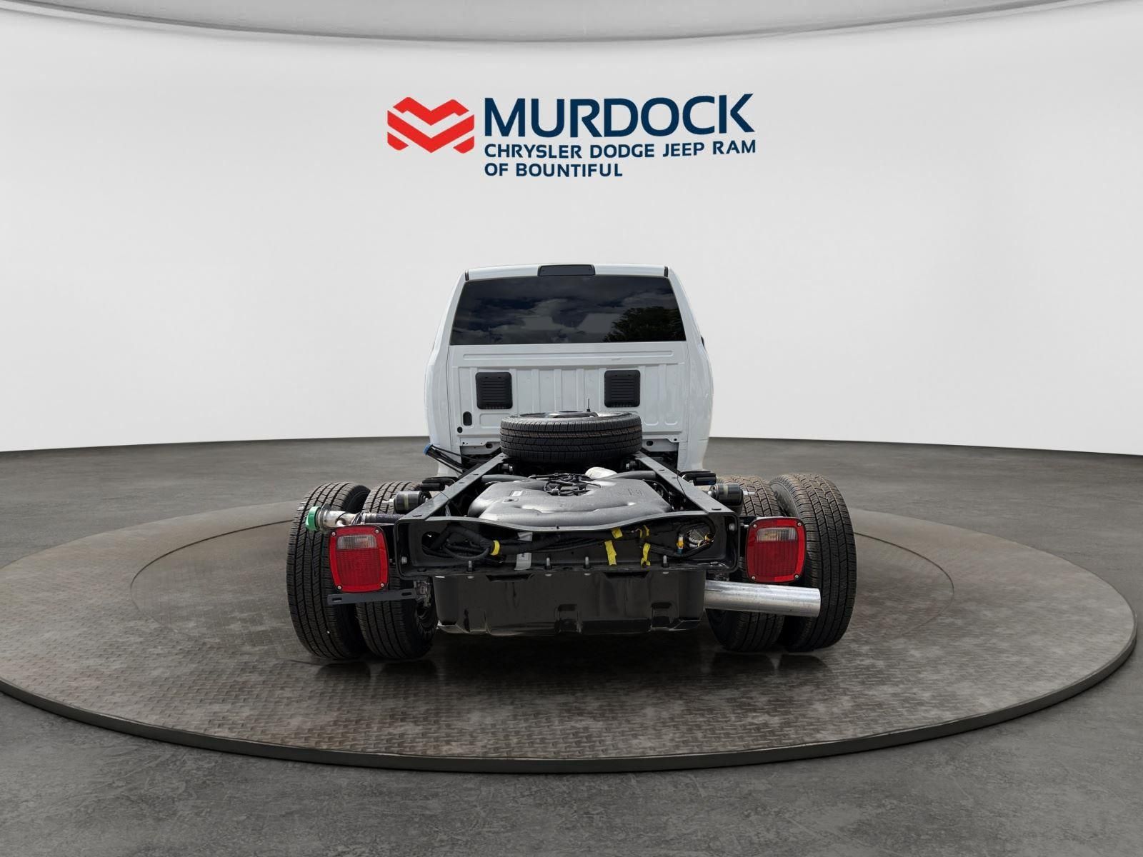 Main image 4