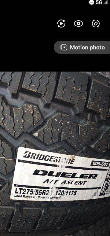 Bridgestone Dueler A/T 275 55 20 (1)