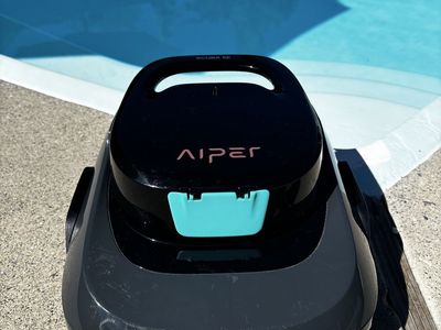 Aiper Scuba SE Cordless Robotic Pool Cleaner - Used Good