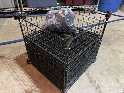 Metal Wire Grid Cube Shelving Unit