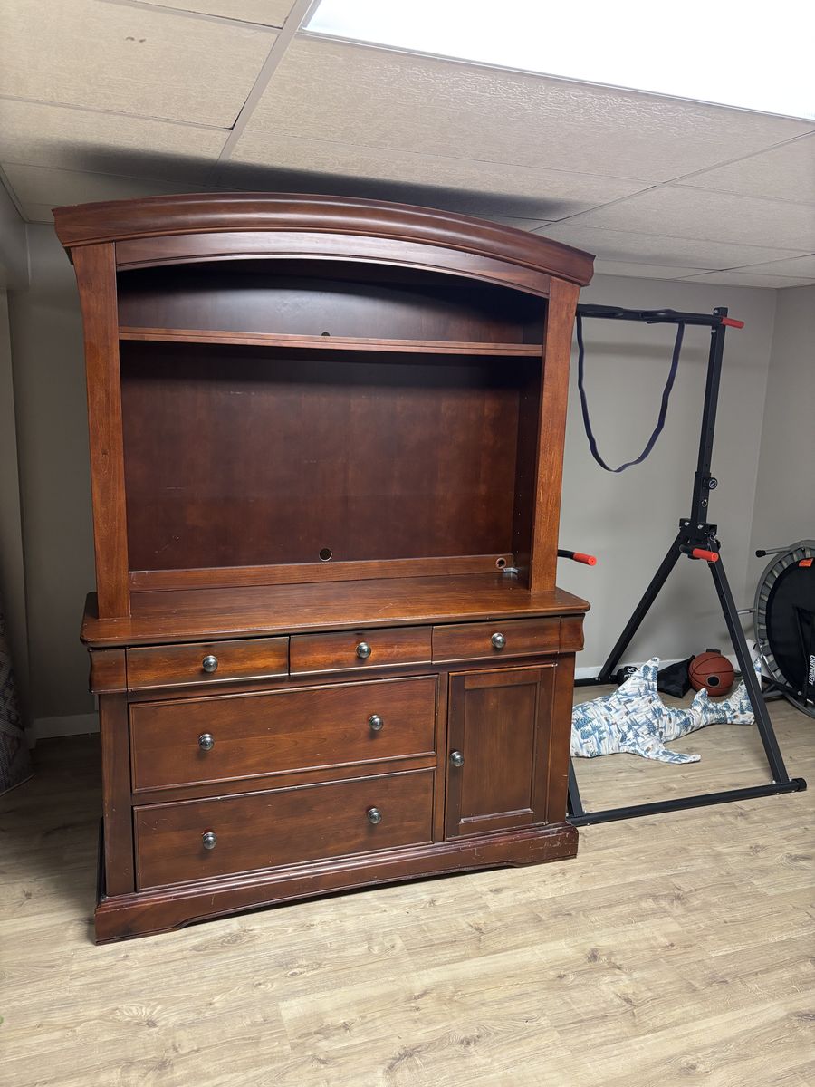 Entertainment Center OBO