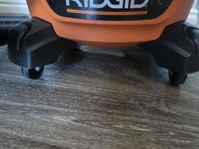 RIDGID HD06001 3.5 PHP Wet/Dry Vacuum - Powerful Shop Vac