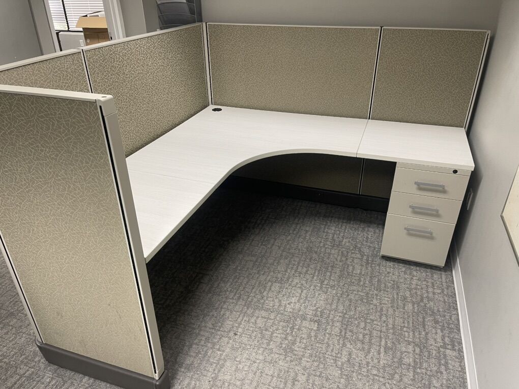 6 X 6 Cubicle