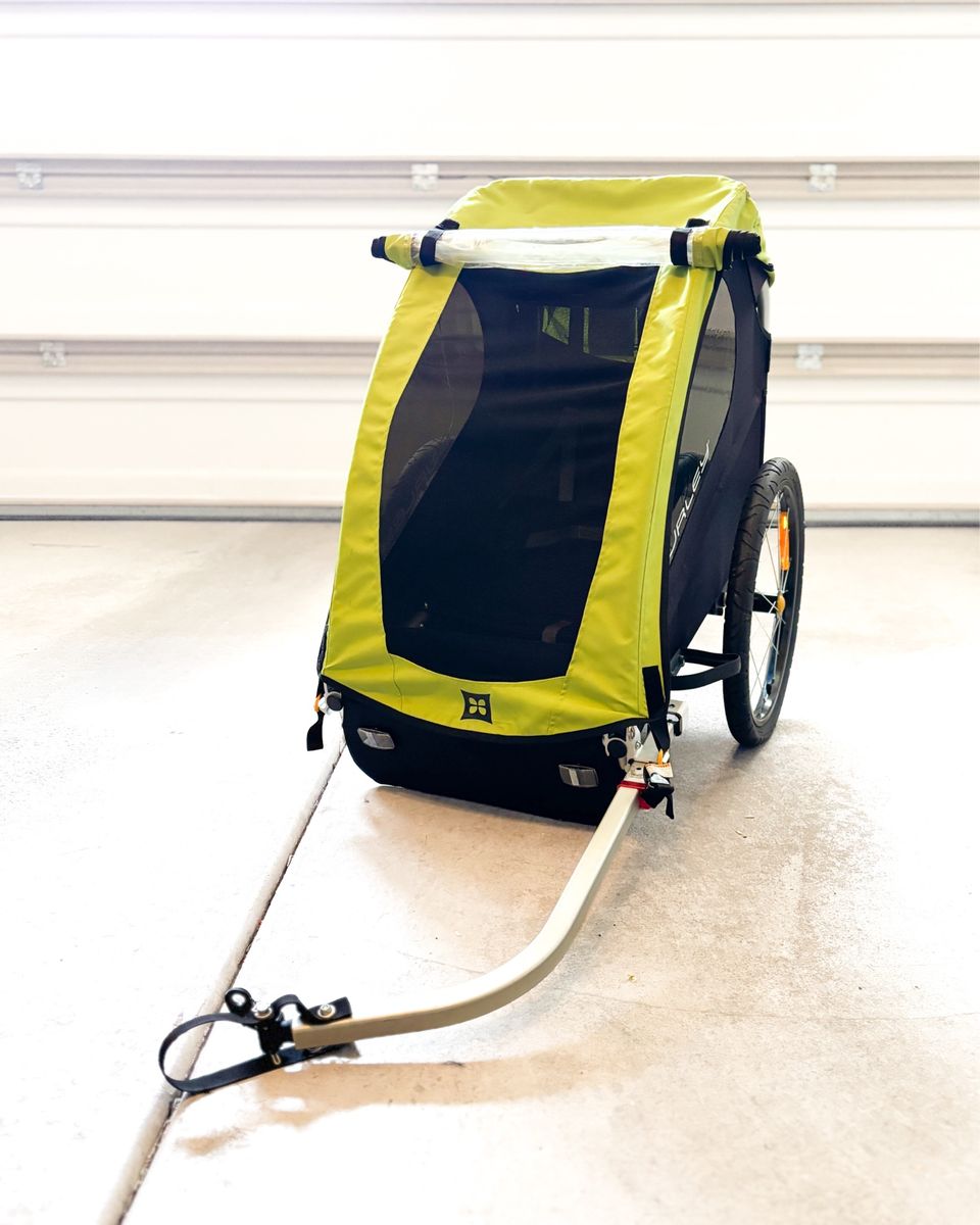 CLEAN Burley Bike Trailer Excellent Condition 