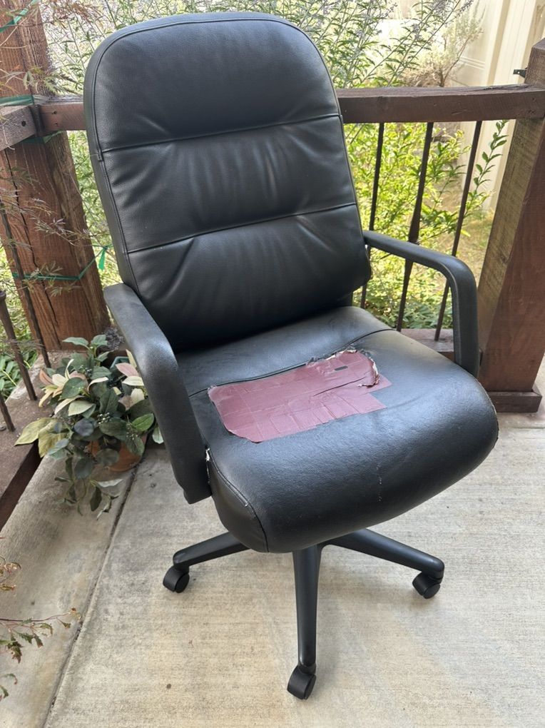 Free Executive office Chair Fair Condition Patched