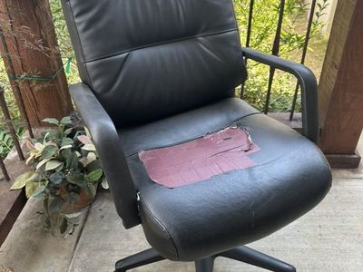 Free Executive office Chair Fair Condition Patched