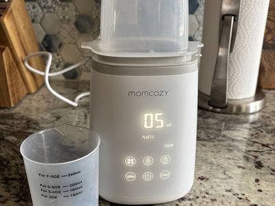Momcozy bottle warmer