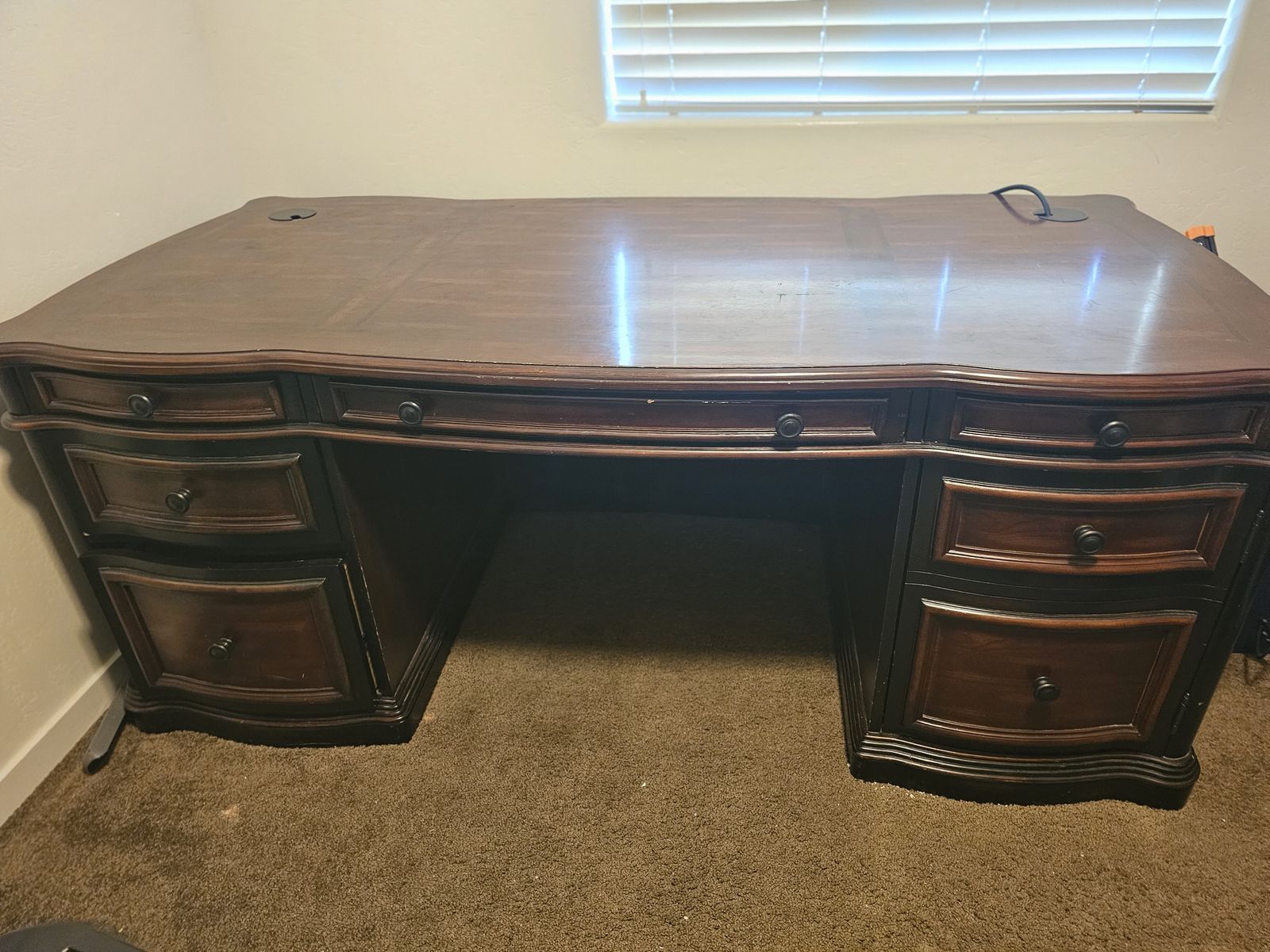 Beautiful Desk!
