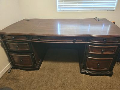 Beautiful Desk!