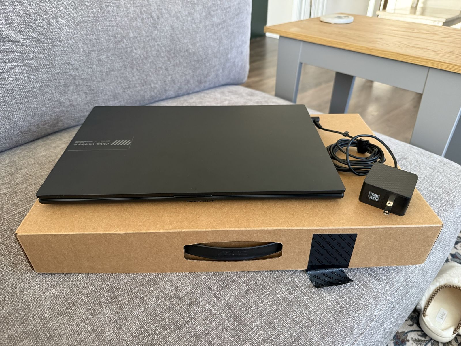 Nearly brand new ASUS Vivobook laptop