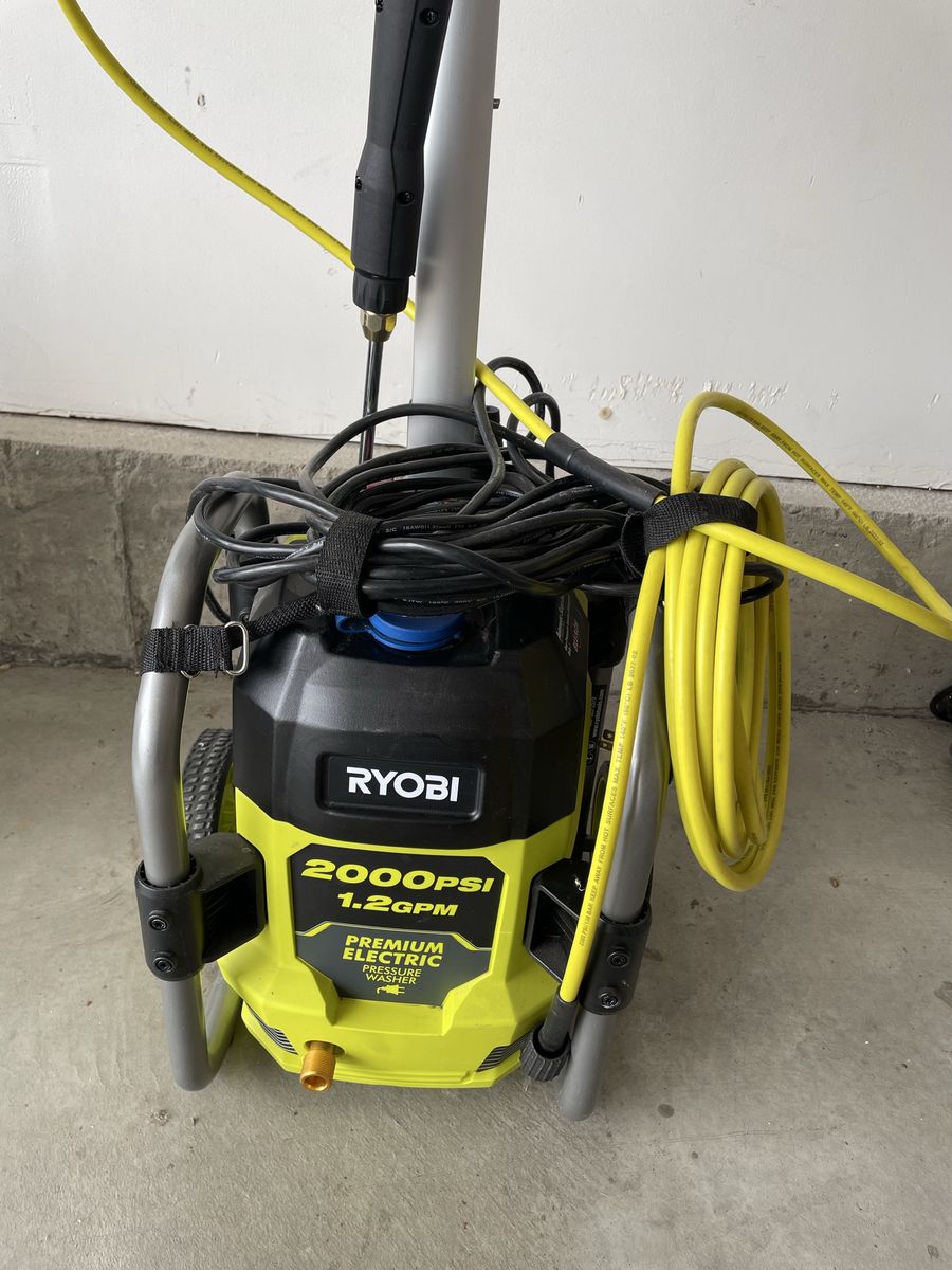 RYOBI 2000 PSI Pressure Washer