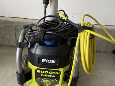 RYOBI 2000 PSI Pressure Washer