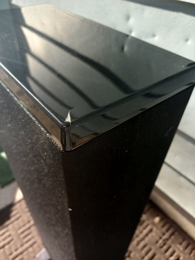 Main image 11