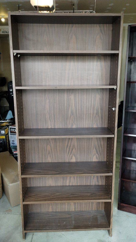 Bookcase (7ft, brown)