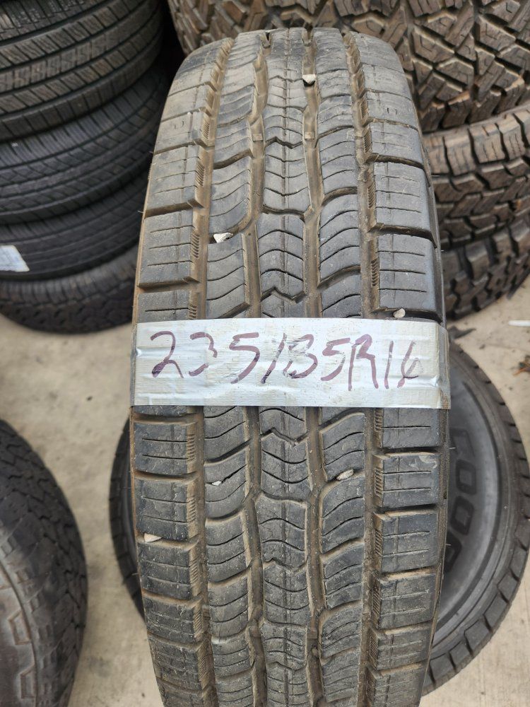 235/85r16 cooper discoverer htp