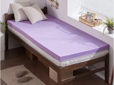 Memory Foam Mattress Topper (Twin Sized)