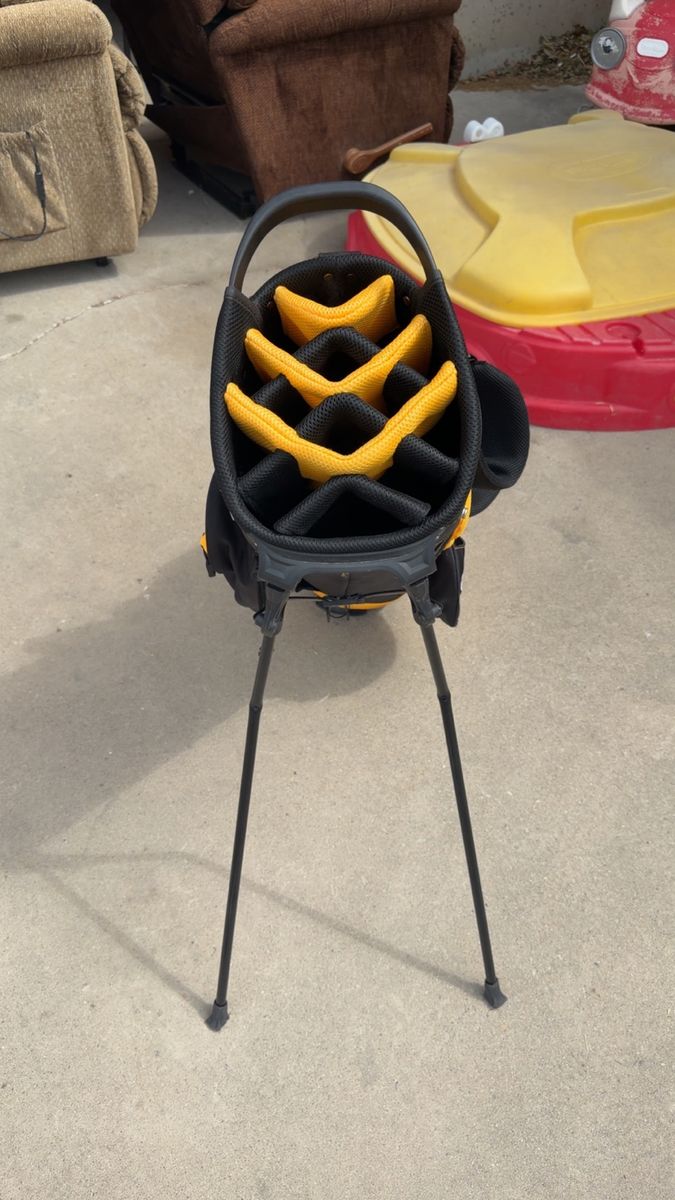 Main image 4