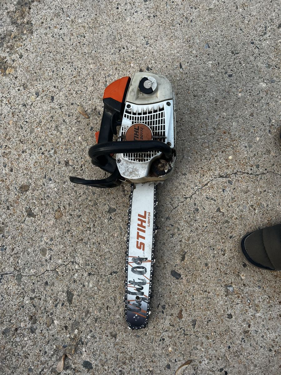 Stihl 201 top handle chainsaw