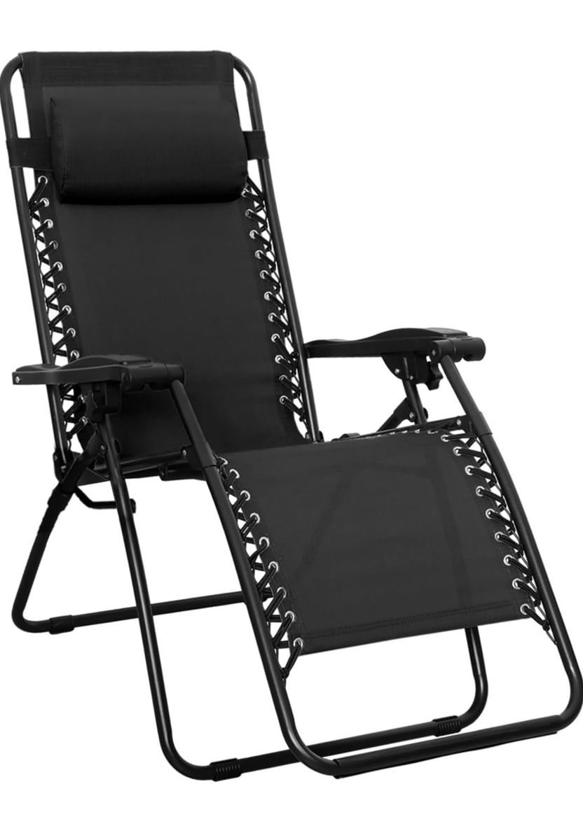 Adjustable zero gravity outdoor recliner chair. Black