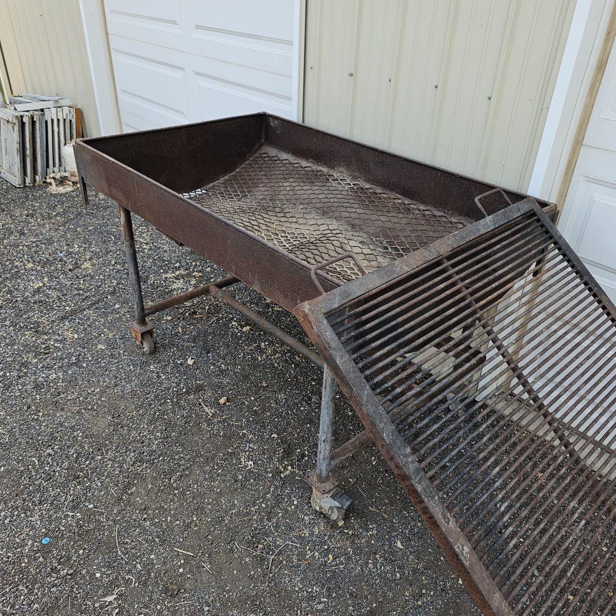Main image 8