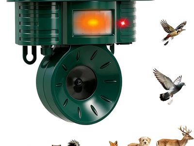NEW Squirrel & Deer & Birds & Rabbit Repellent Solar Powered, IP 65 Waterproof, Ultrasonic Deterrent Outdoor 1 Pack