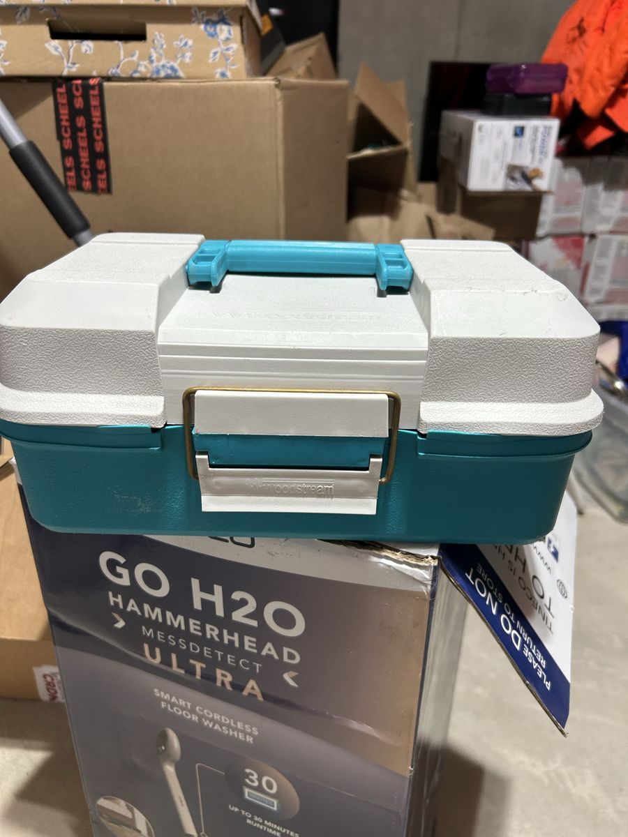 Woodstream Teal Tackle Fishing Box