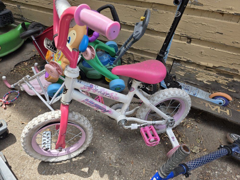 toddler girl bike