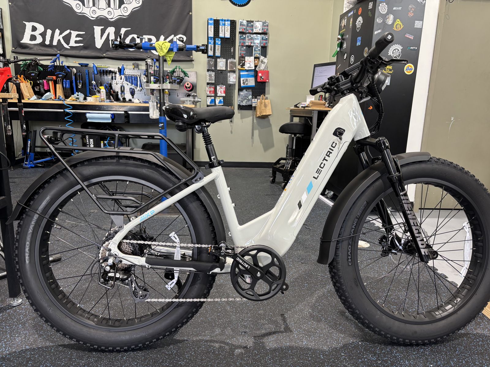 XPeak2 Step-Thru Long-Range eBike