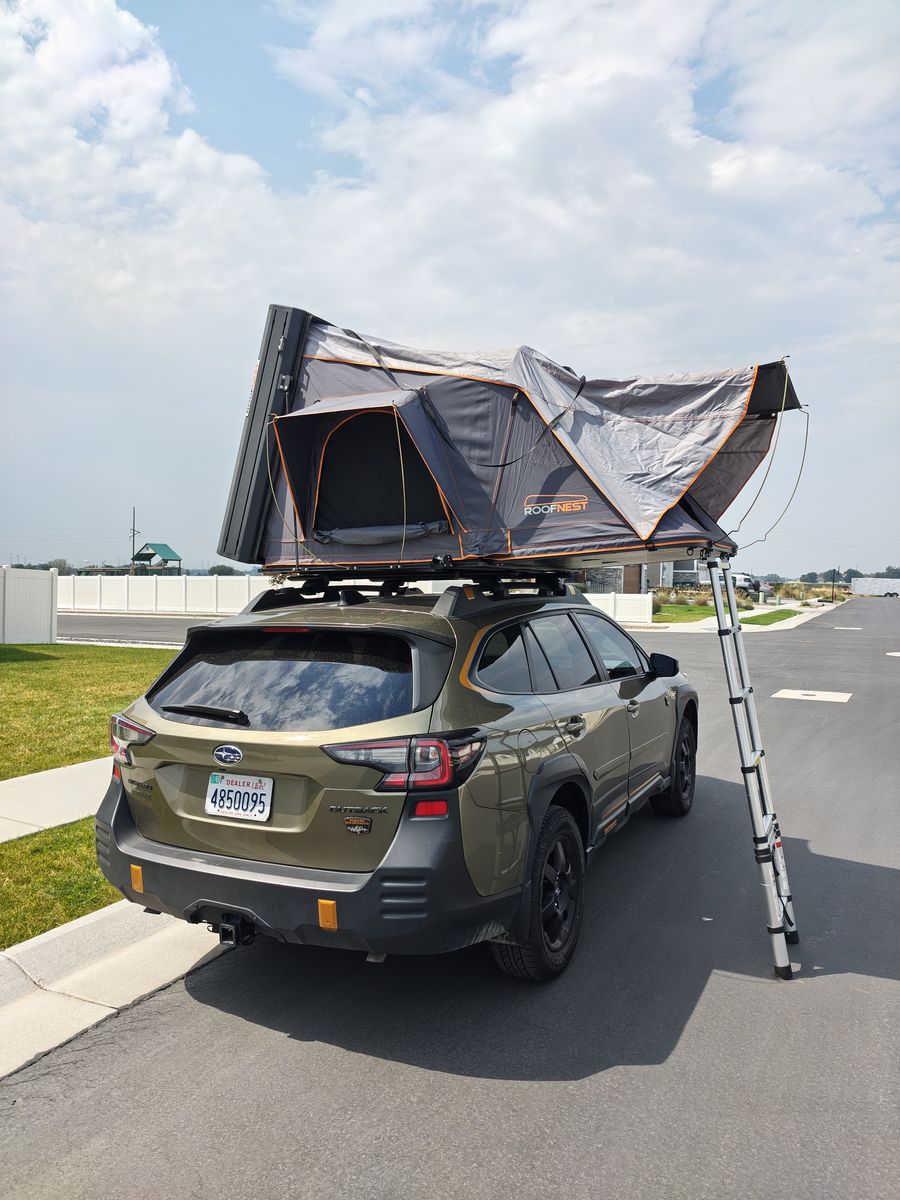Roofnest Overland Condor with annex