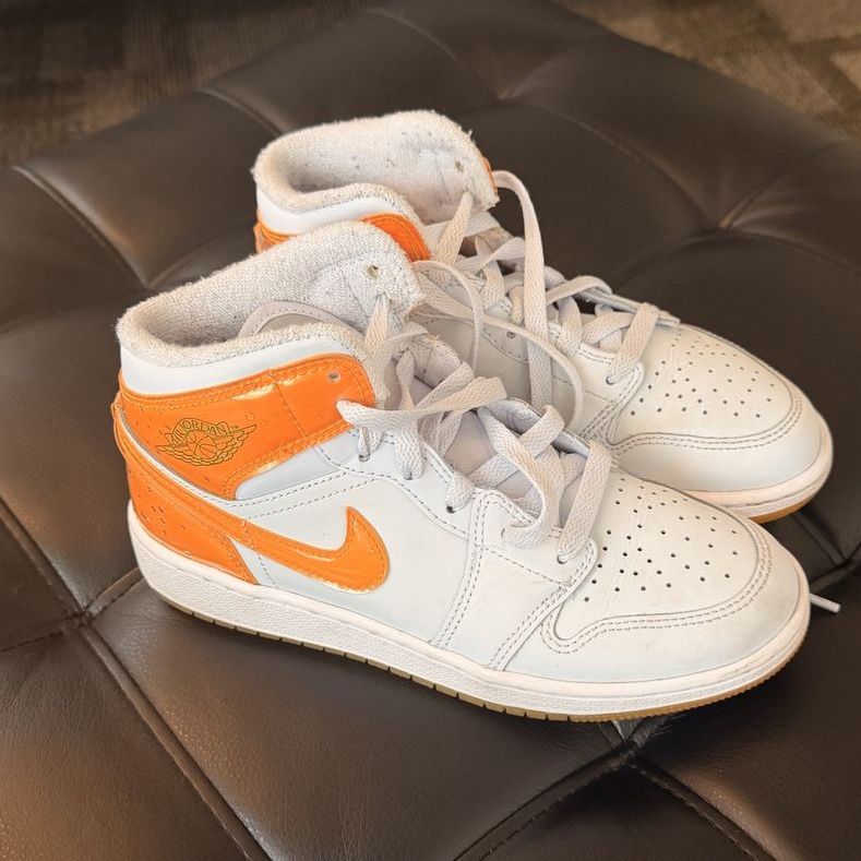 Kids Air Jordans-Size 4Y