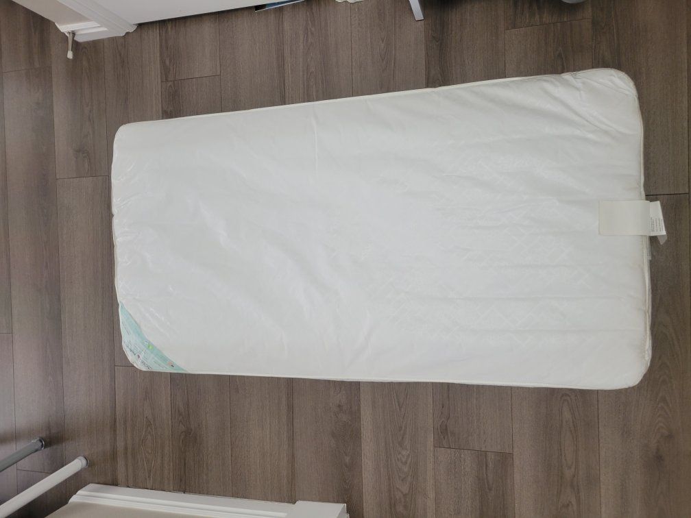 Free Kolcraft pediatric 800 mattress