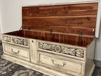 Chest - Storage chest