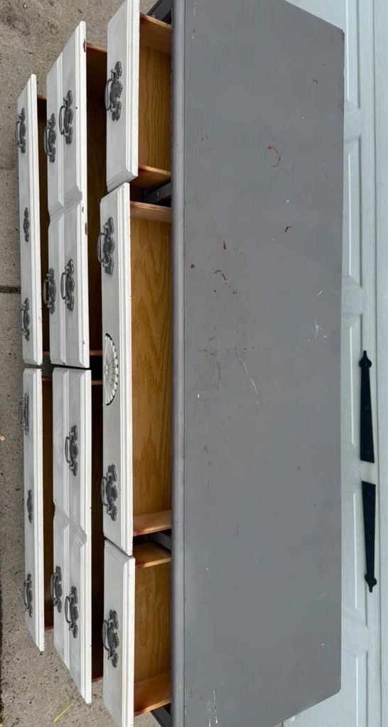 Main image 7