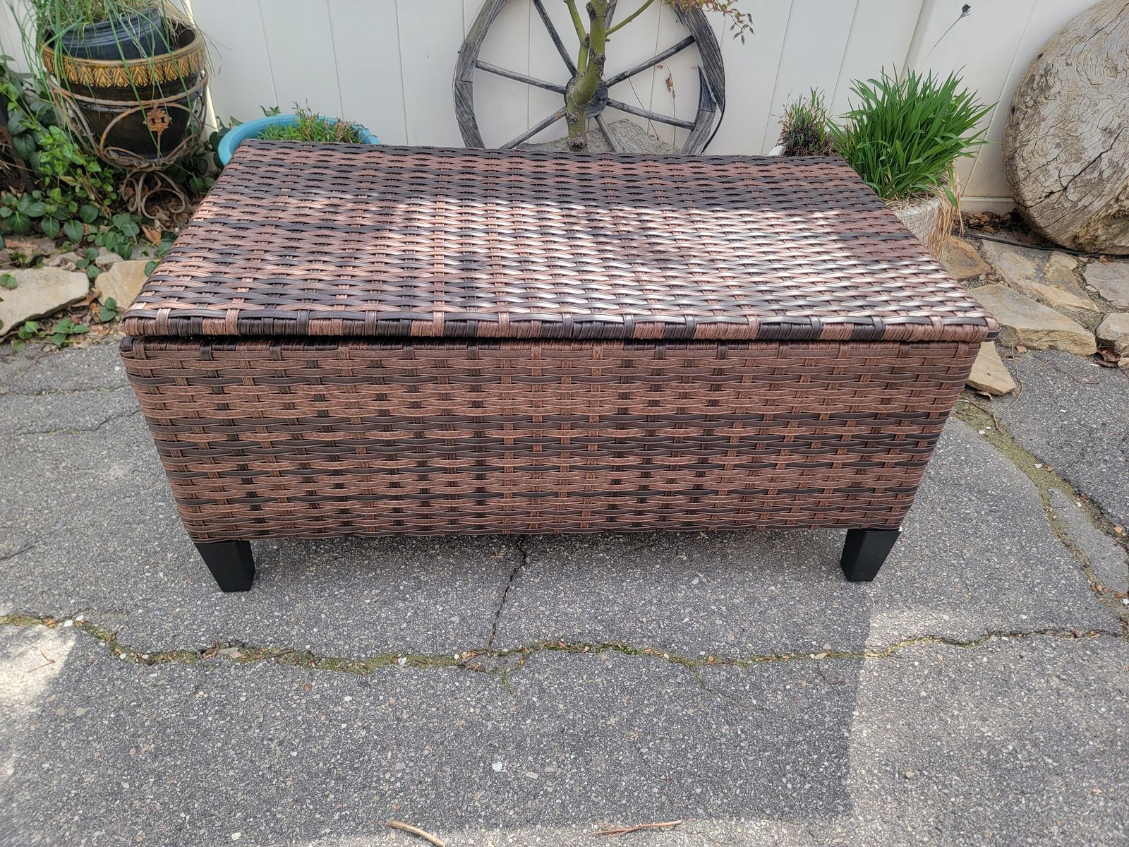 New Assembled Outdoor Wicker Storage Box - 50 Gallon PE Rattan Storage Container with Lid