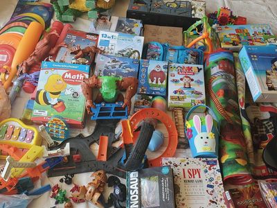 Huge Kids Toy Bundle / Lot – Games, Hot Wheels, STEM & Music Toys!