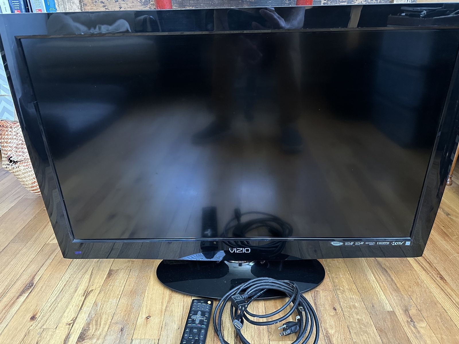 Vizio 37" TV