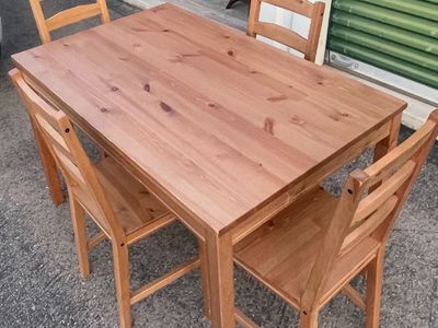 LIKE NEW IKEA DINING SET