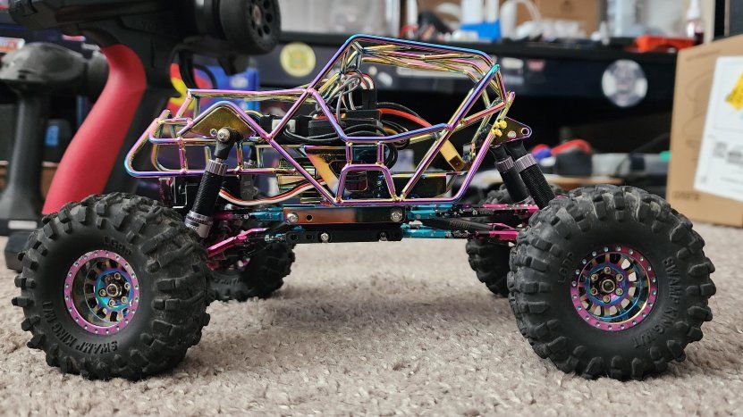 Custom 1/18 Rock Crawler!