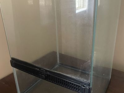Glass Reptile Terrarium Enclosure
