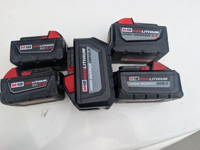 Milwaukee M18 REDLITHIUM Battery Lot: XC4.0, XC5.0, HD9.0, XC8.0, HD12.0 - 5-Pack