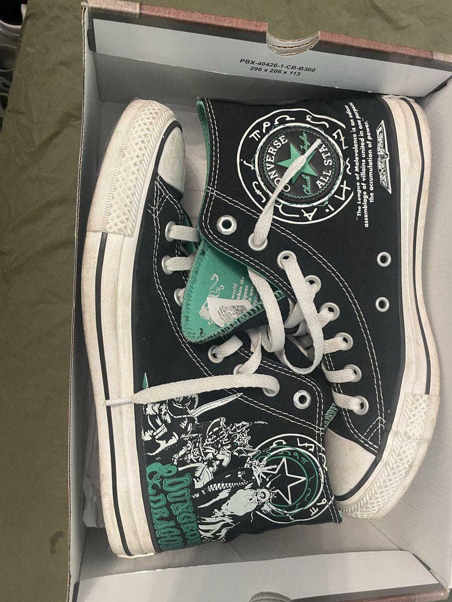Dungeon and dragons converse