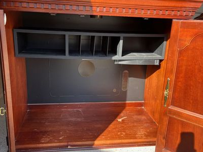 Free Bassett Furniture Desk with Hutch