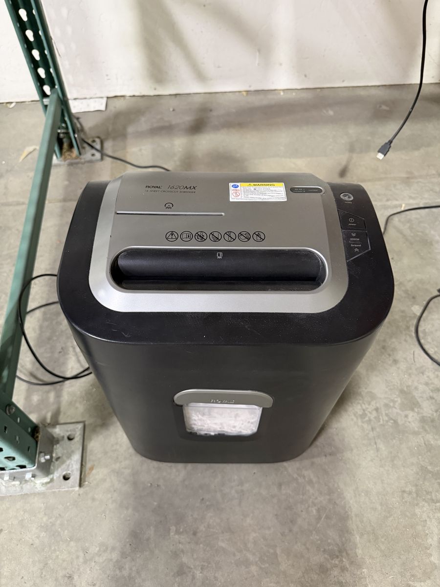 Royal 1620MX 16-Sheet Crosscut Paper Shredder