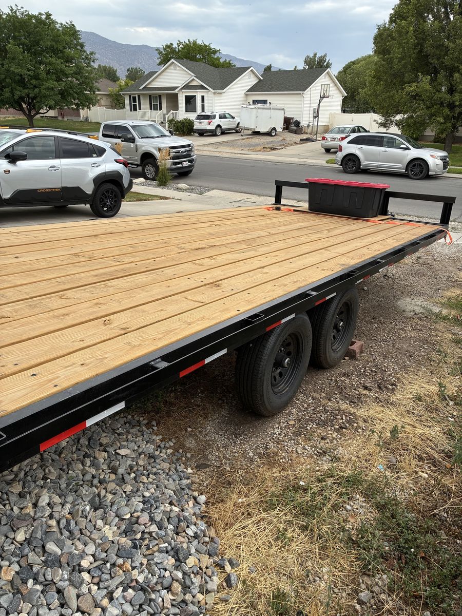 20’ Flat deck/deck over 10k trailer