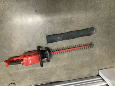 Milwaukee m18 battery powered trimmer