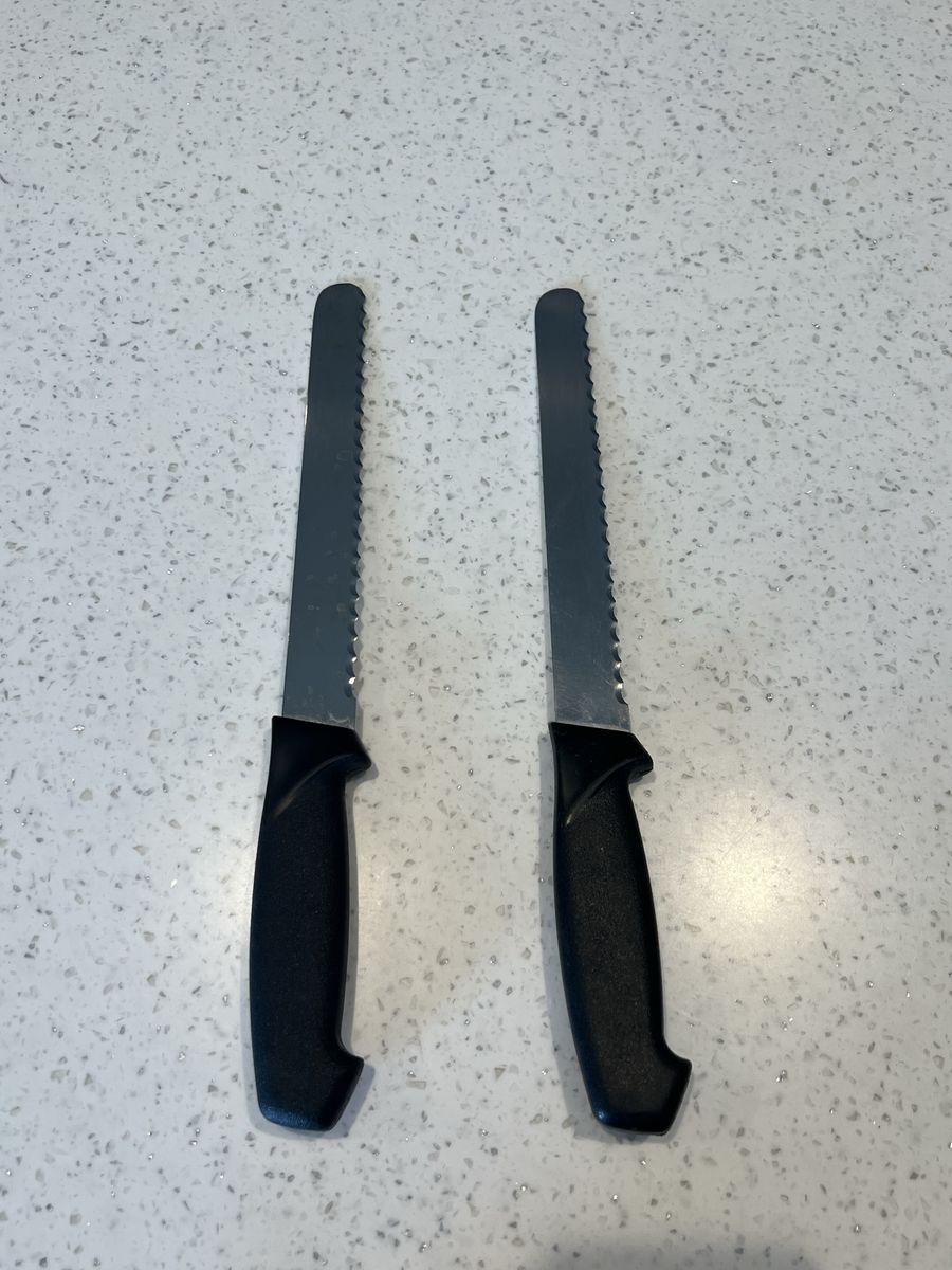 Bread Knife