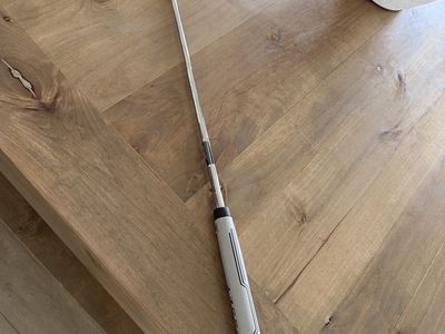 Odyssey DFX V-line Fang