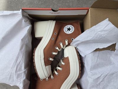 Converse Chuck Taylor All Star Lift High Top Brown-Rust Womens Shoes Size 8.5 NEW